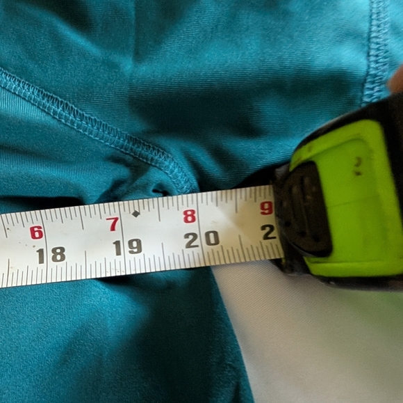 Tek Gear Workout Gear Women's Short Sleeve Shirt Size L Teal Color (EUC) - Picture 10 of 12